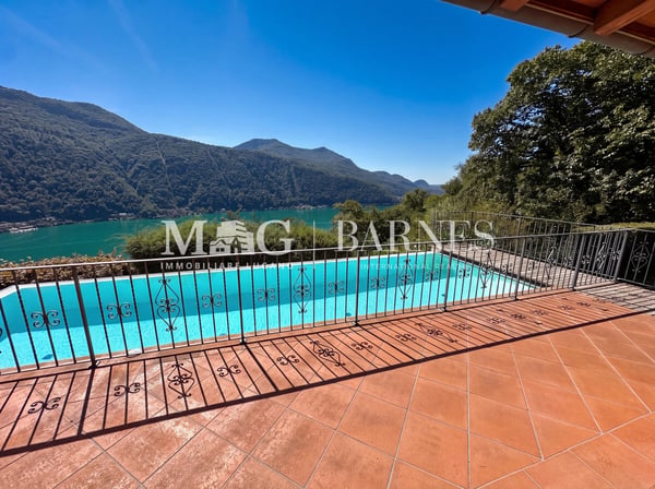 VILLA SIGNORILE con super Vista Lago Lugano 2