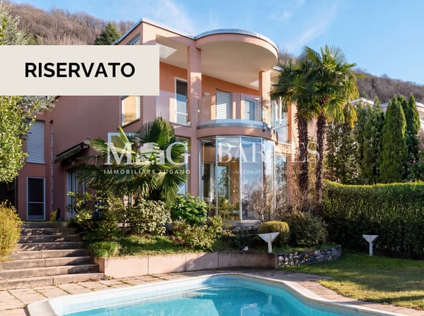 Montagnola, Collina d'Oro: Villa unifamiliare con piscina e vista lago