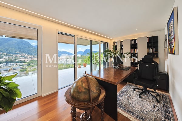 Lugano, Canobbio: Attico 4.5 loc. moderno vista lago e grande terrazza 11