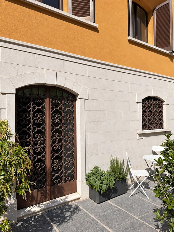 Riva San Vitale: Casa indipendente fronte lago 10