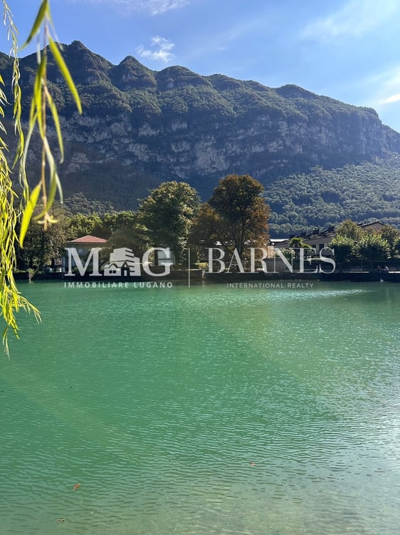 Riva San Vitale: Casa indipendente fronte lago 12