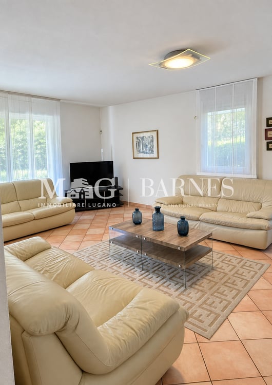 Vezia: Casa unifamiliare con giardino privato 2