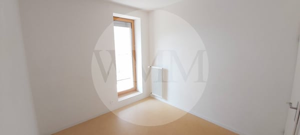 LUMINOSI 1.5 LOCALI IN STABILE MINERGIE 5