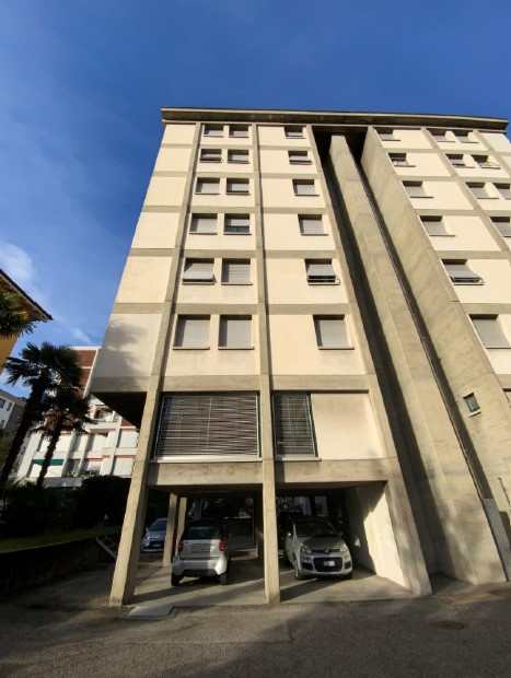 Appartamento di 3 locali RINNOVATO in via delle Aie 6, Lugano 1