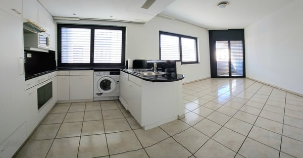 Vendesi appartamento di 3.5 locali a Lugano 2