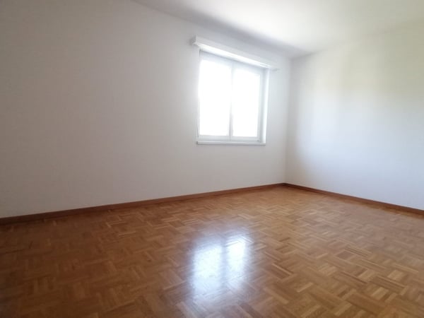 AFFITTASI 2 LOCALI CON BALCONE A CASLANO 5