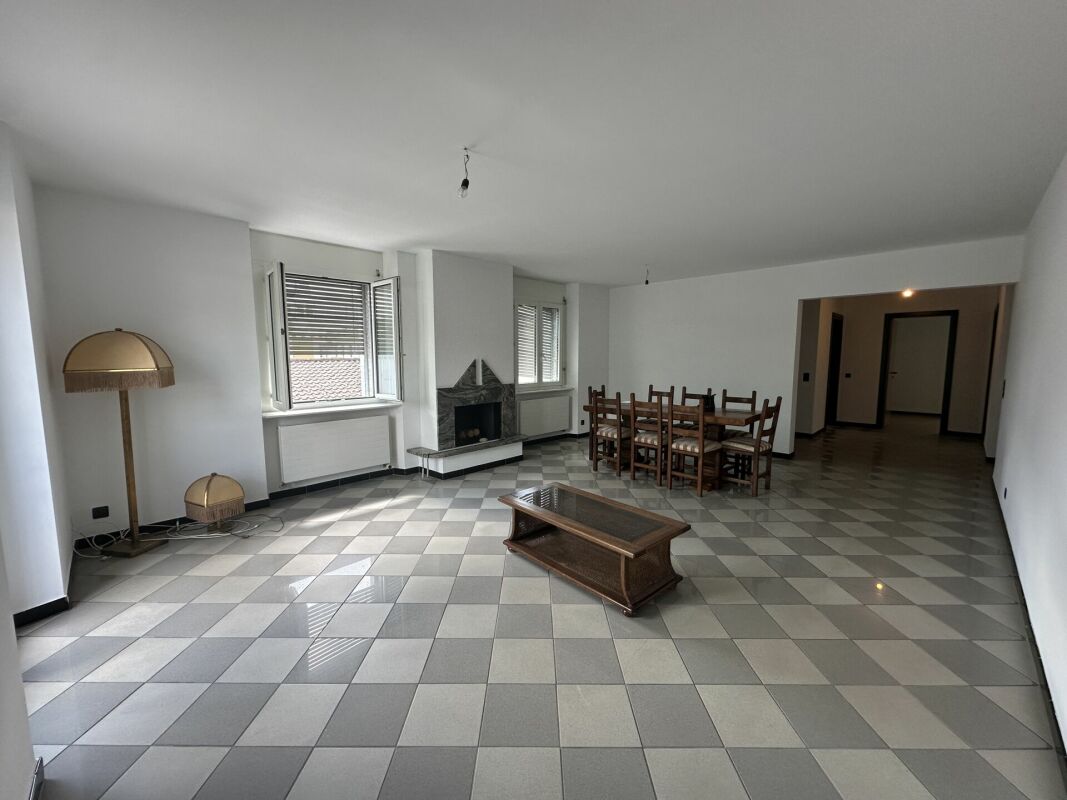 Bild Elegante Appartamento Duplex in Quartiere Residenziale