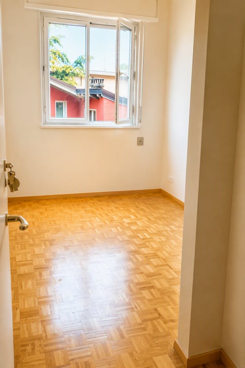 Locale/Studio in affitto a Lugano – Salita delle Ginestre 2