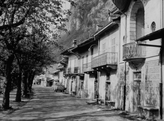 Vendesi proprietà in zona pregiata e ricercata