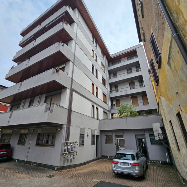 Appartamento 3.5 locali con balcone e parcheggio a Varese 18