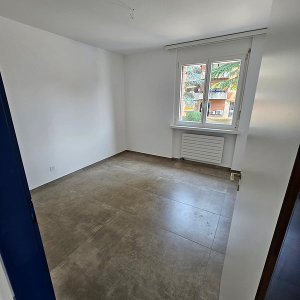Wohnung 2.5 Zimmer in erster Lage in Manno mit Garten 13