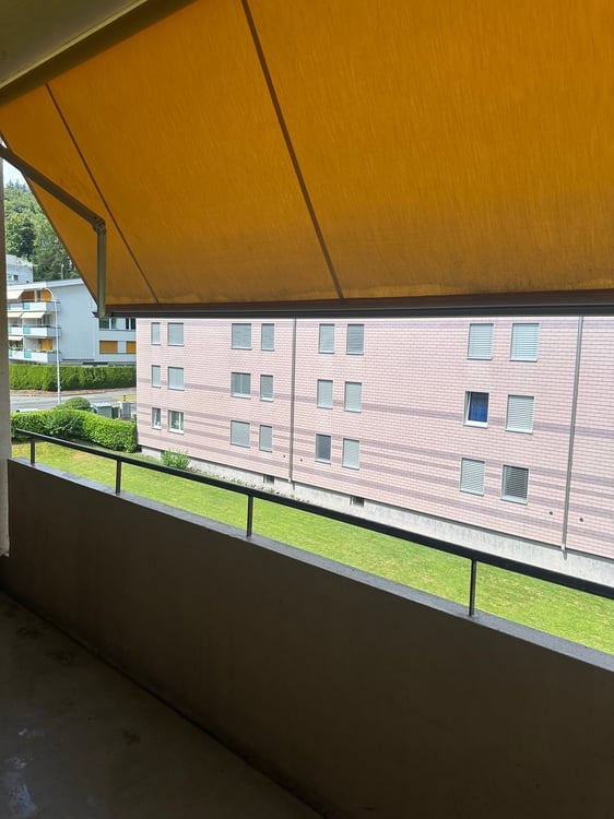 Helle 4-Zimmer-Wohnung mit Balkon in Luzern – ab sofort verfügbar 10