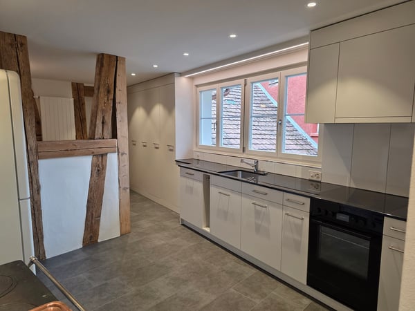 Erstvermietung nach Renovation der Wohnung 4