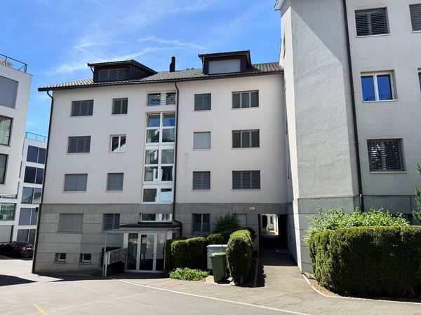 Wohnen im Benzigerpark im Herzen von Einsiedeln 1
