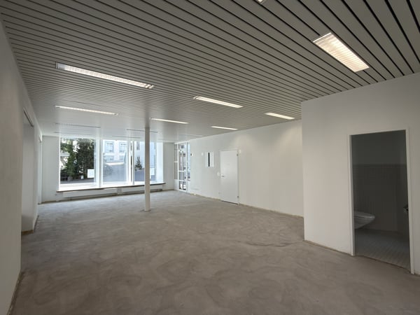 Büro / Ladenlokal im Erdgeschoss 4