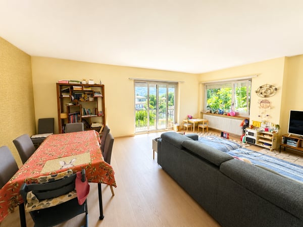 Casa plurifamiliare con ampio giardino a Comano 4