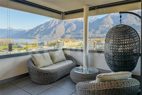 Appartamento con vista lago 1