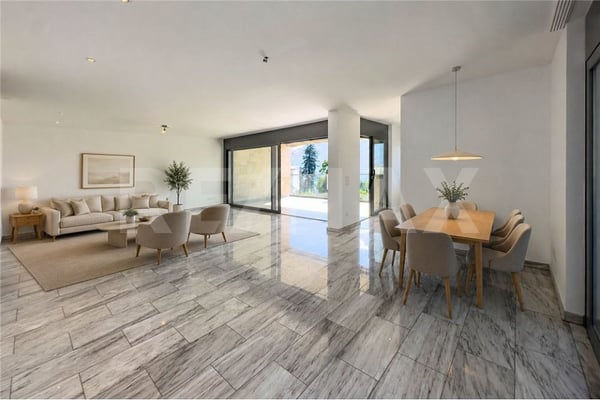 Esclusivo appartamento di 2.5 locali con vista lago 4