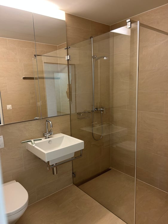 moderne 3.5-Zimmerwohnung mit Balkon an bester Lage 5