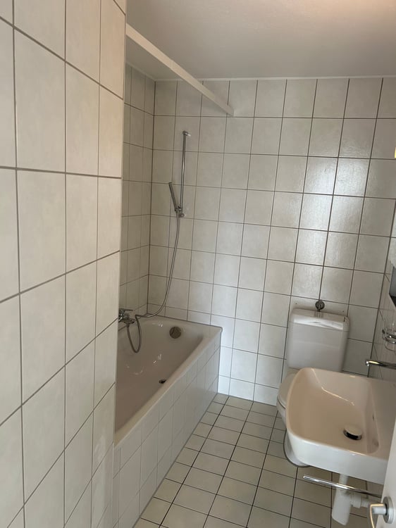 Helle 5.5-Zimmer-Wohnung mit Balkon und Dachterrasse in Langenthal 7