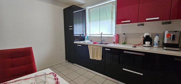 Casa unifamiliare moderna con vista panoramica a Lodrino 11