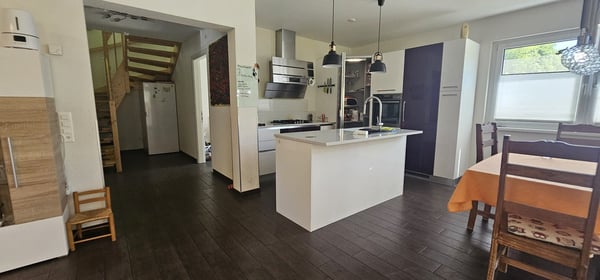 Splendida Villa Moderna a Blenio con Vista Panoramica 4