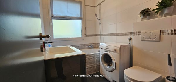 Elegante appartamento 5.5 locali con grandi spazi e zona tranquilla. 13
