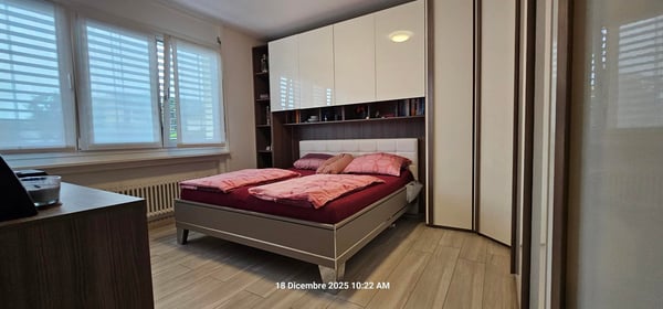 Elegante appartamento 5.5 locali con grandi spazi e zona tranquilla. 21
