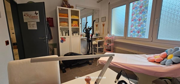 Elegante appartamento 5.5 locali con grandi spazi e zona tranquilla. 9