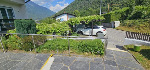 Incantevole casa unifamiliare a due piani ad Arbedo-Castione – disponibile subito 5
