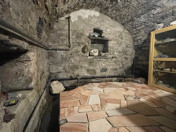 Affascinante casa rustica con vista panoramica a Gola di Lago 8