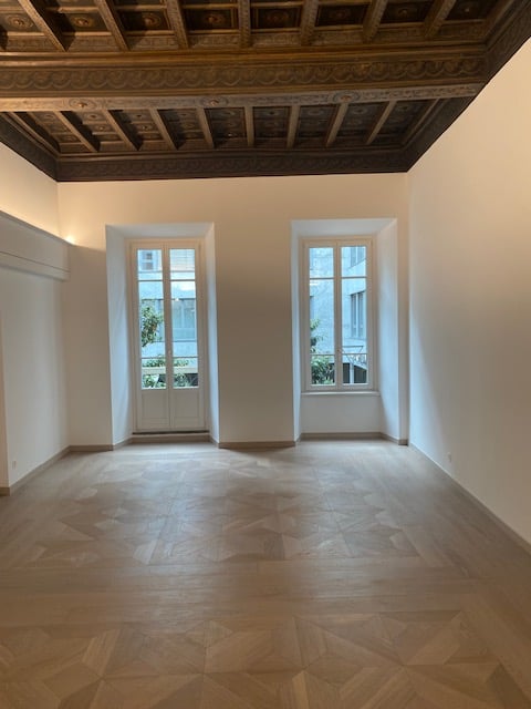 Via Peri 2, stupendo ufficio di rappresentanza completamente ristrutturato a nuovo 1