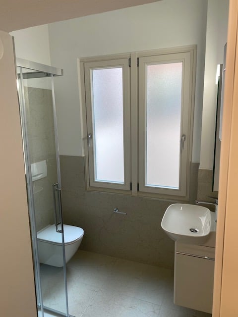 Via Peri 2, stupendo ufficio di rappresentanza completamente ristrutturato a nuovo 3