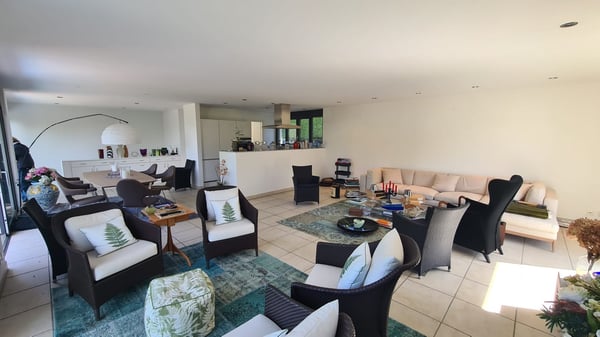Villa Luganese: Un’oasi di rara eleganza e assoluta riservatezza a pochi minuti da Lugano 14