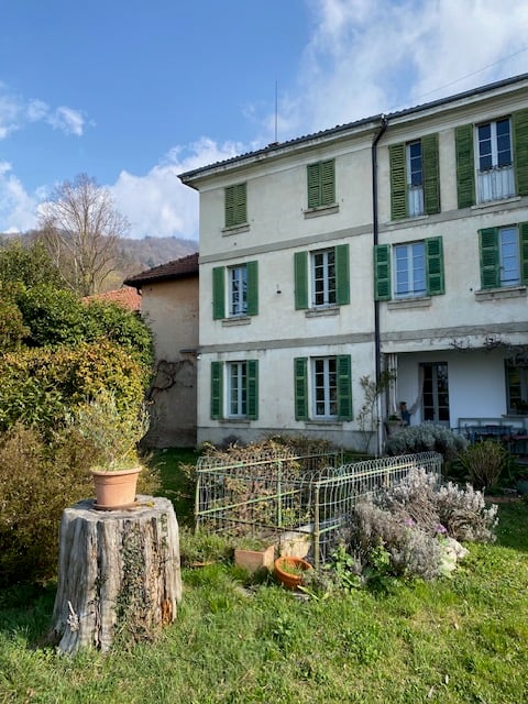 Grande casa d’epoca con giardino di mq 1.000 6
