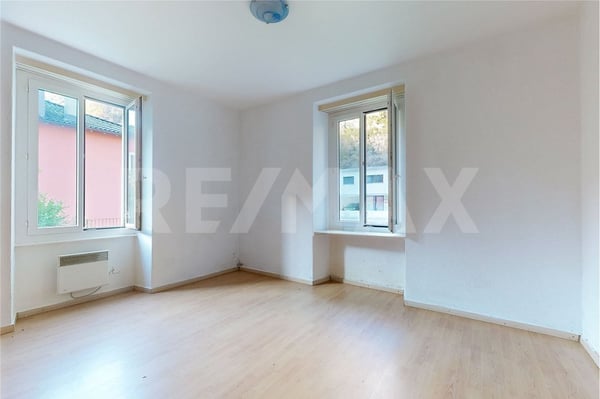 Casa con 4 appartamenti 2