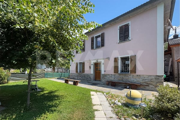 Giova