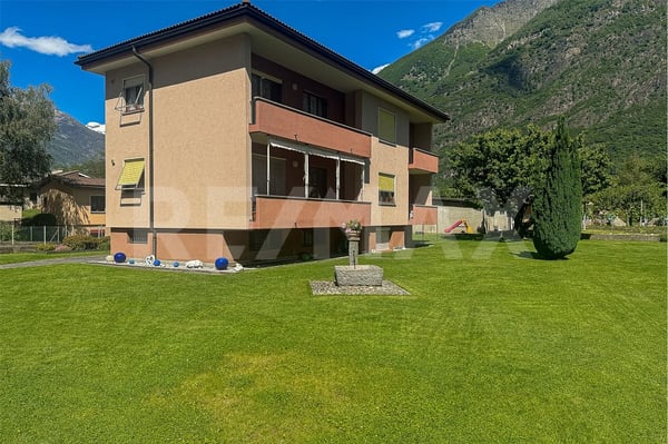 Casa con 3 appartamenti 2