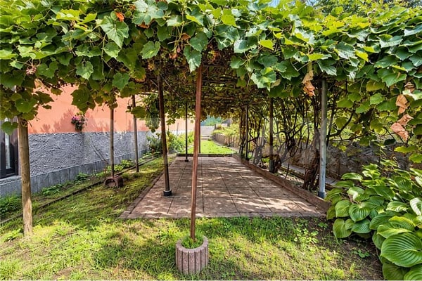 Stabile residenziale con 4 appartamenti  Bellinzona 4