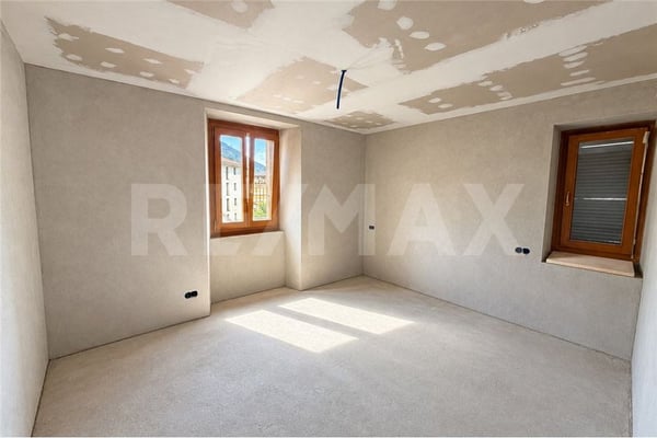 Stabile residenziale con 4 appartamenti  Bellinzona 6