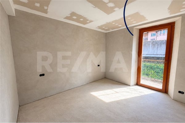 Stabile residenziale con 4 appartamenti  Bellinzona 5