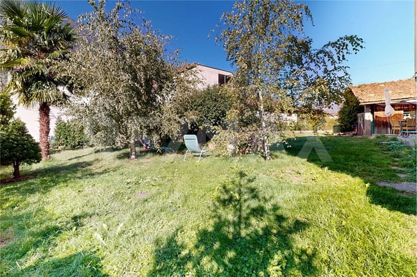Casa con due appartamenti 4