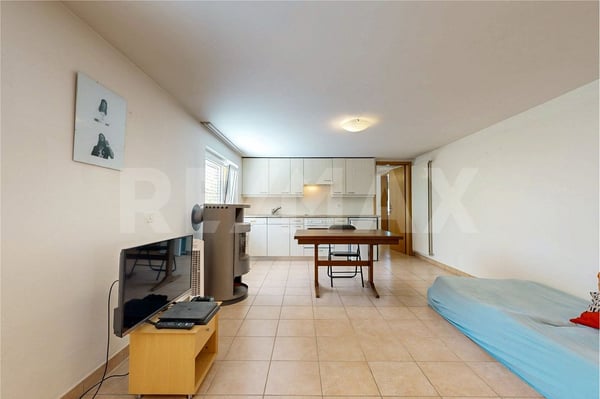 Casa con due appartamenti 6