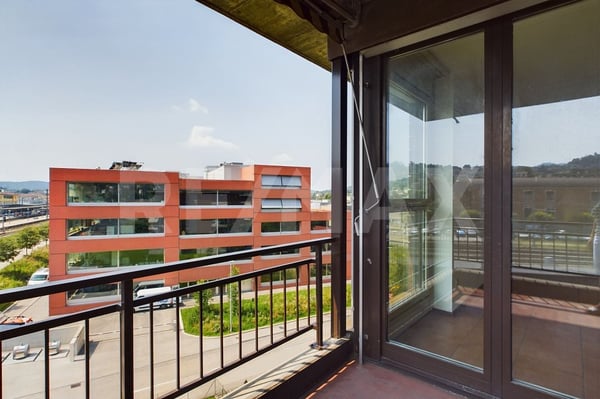 Luminoso 1.5 locali con balconi e parcheggio 5