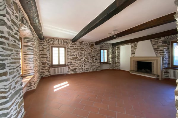 Einzigartiges Tessinerhaus im Dorfkern