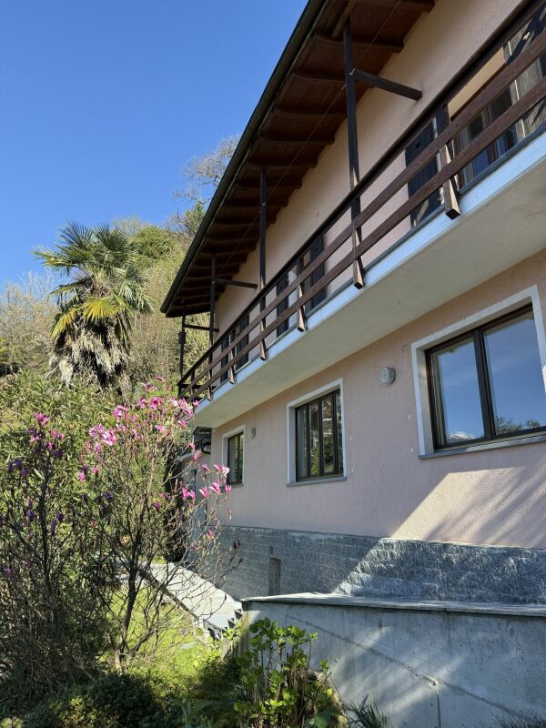 Spacious house in an idyllic location