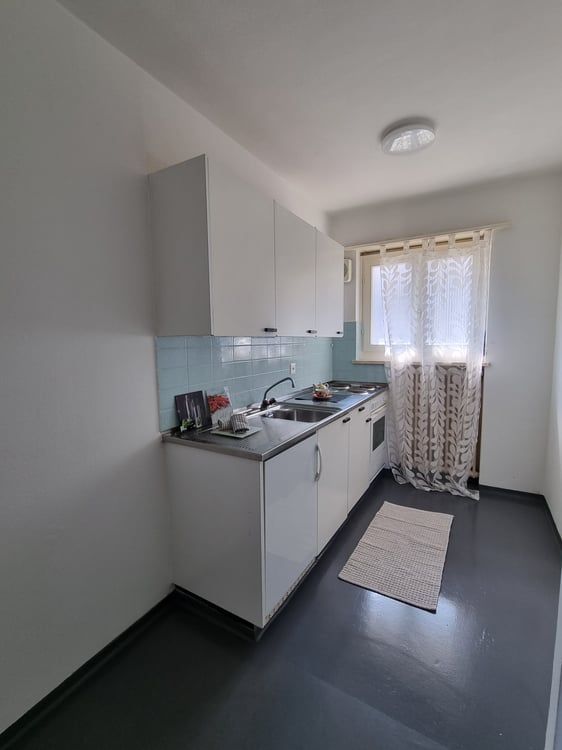 Wunderschöne 2.5 Zi-Wohnung mit Balkon in Ascona 5