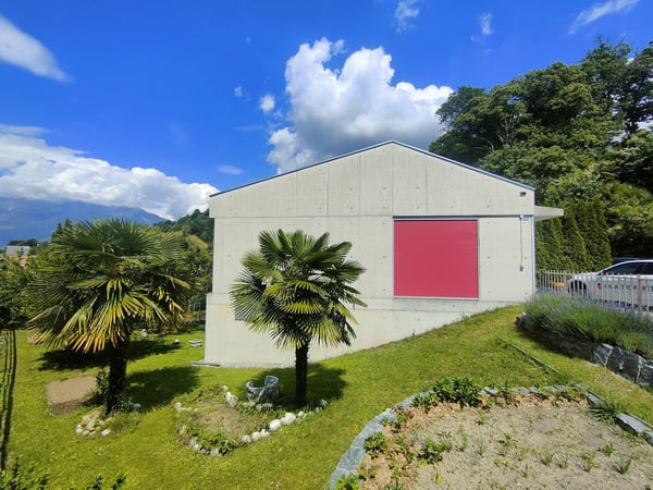 Meravigliosa villa immersa nel verde nella collina di Giubiasco in località Lôro 2