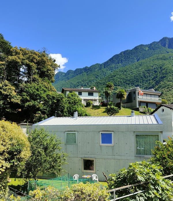 Meravigliosa villa immersa nel verde nella collina di Giubiasco in località Lôro 4