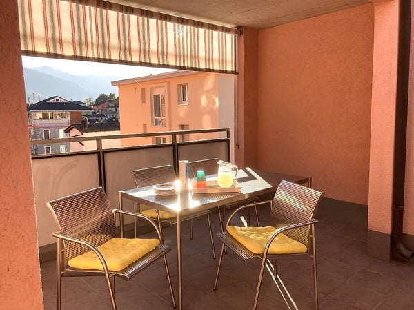 Attico 4 1/2 + box, posteggi e giardino/orto a Giubiasco 7